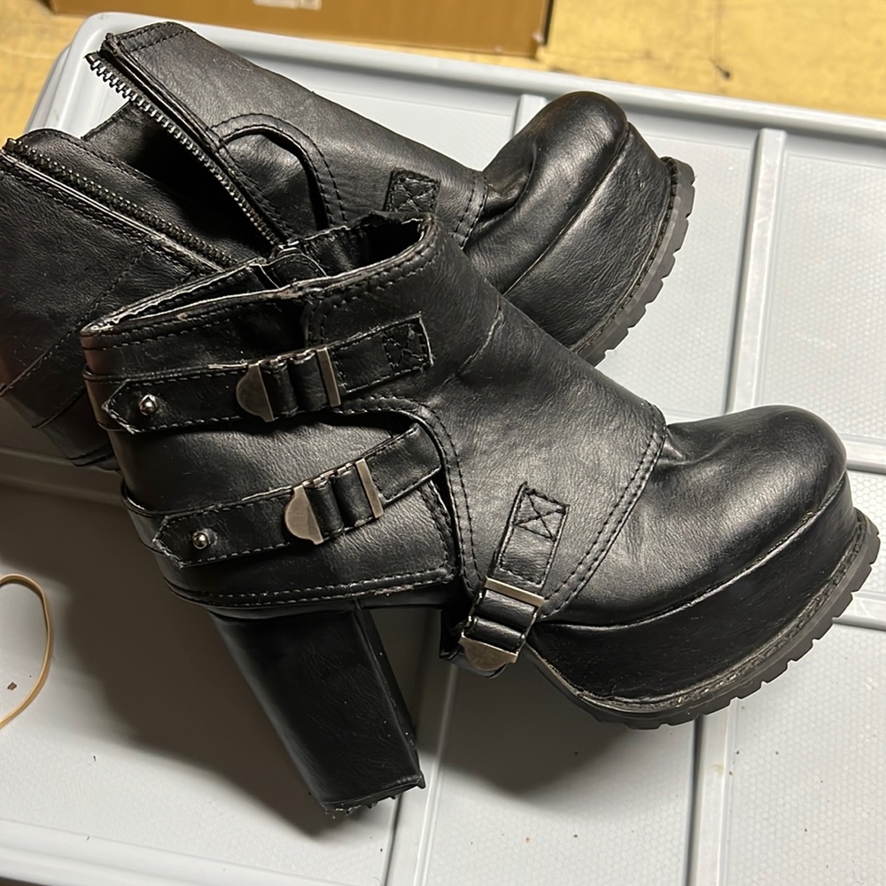 Deena Ozzy Platform Heels